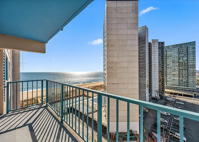Side Ocean View 2 Bedroom Capri With Indoor Pool! Holiday home Ocean City