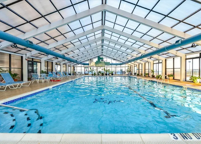 Side Ocean View 2 Bedroom Capri With Indoor Pool! Holiday home *