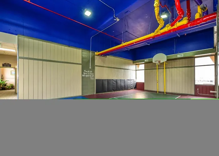 Side Ocean View 2 Bedroom Capri With Indoor Pool! * Ocean City