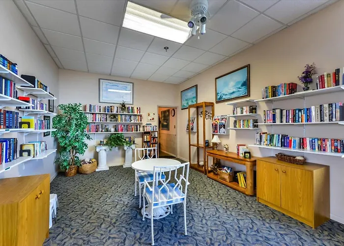Side Ocean View 2 Bedroom Capri With Indoor Pool! Holiday home Ocean City