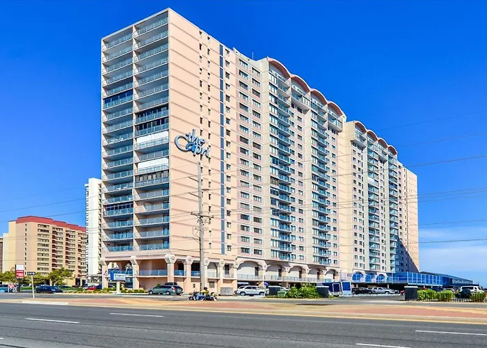 Side Ocean View 2 Bedroom Capri With Indoor Pool!